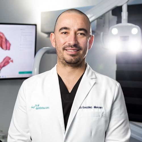 Dr. Edgar González Moncayo