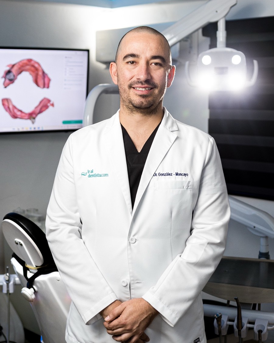 Dr. Edgar González-Moncayo